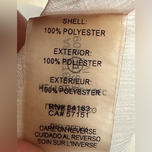 Tommy Hilfiger White Blouse 🤍🤍🤍 - Picture 8 of 11